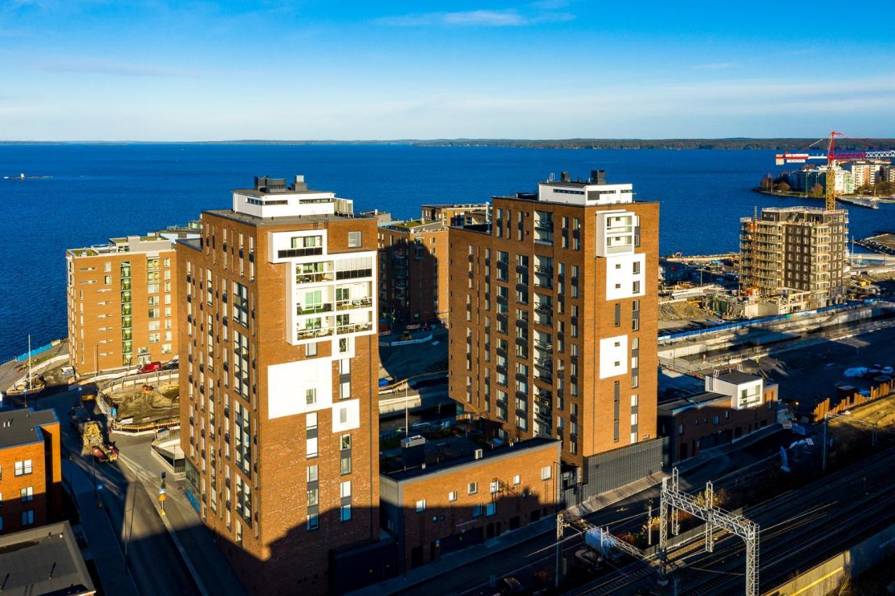 "Kanava" - New 1Br Apartment With Sauna, Balcony & Views, Hosted By 2Ndhomes Tampere Buitenkant foto
