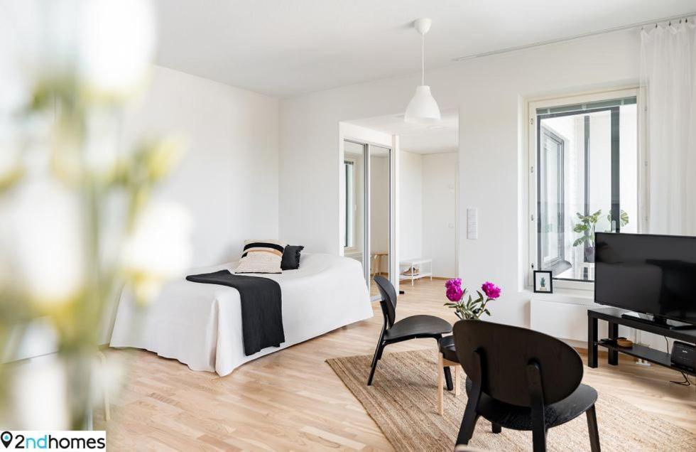 "Kanava" - New 1Br Apartment With Sauna, Balcony & Views, Hosted By 2Ndhomes Tampere Buitenkant foto