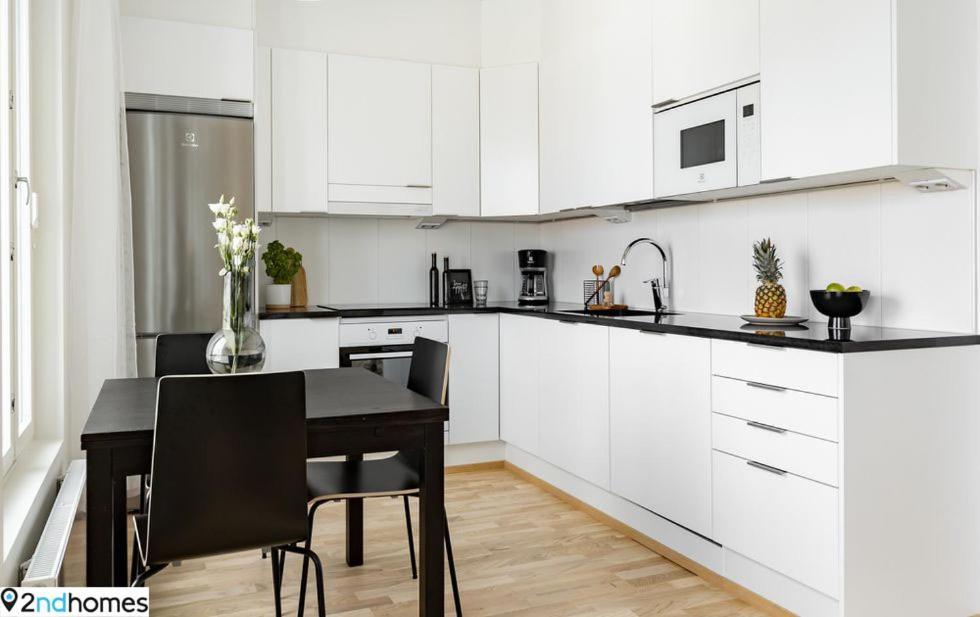 "Kanava" - New 1Br Apartment With Sauna, Balcony & Views, Hosted By 2Ndhomes Tampere Buitenkant foto